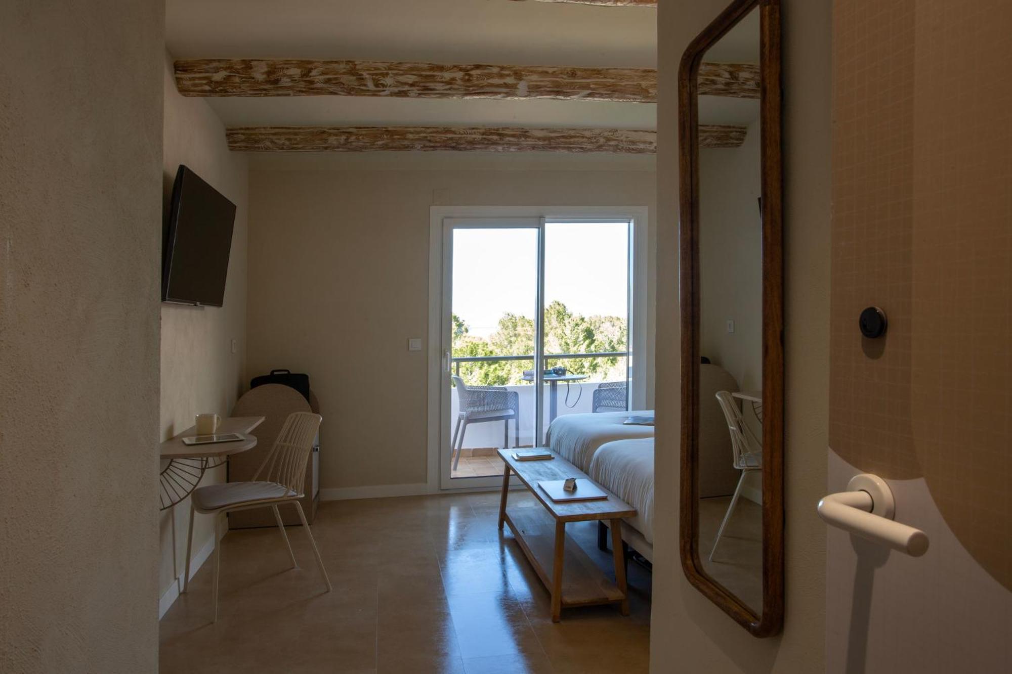 Hotel Casual Bahia Ibiza Sant Antoni de Portmany Exterior foto