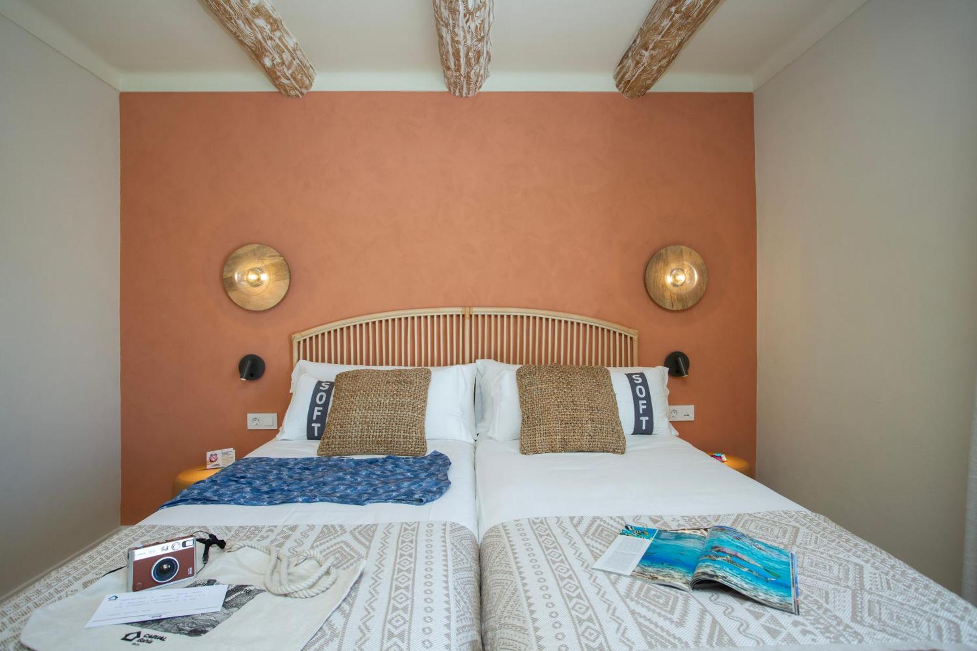 Hotel Casual Bahia Ibiza Sant Antoni de Portmany Zimmer foto