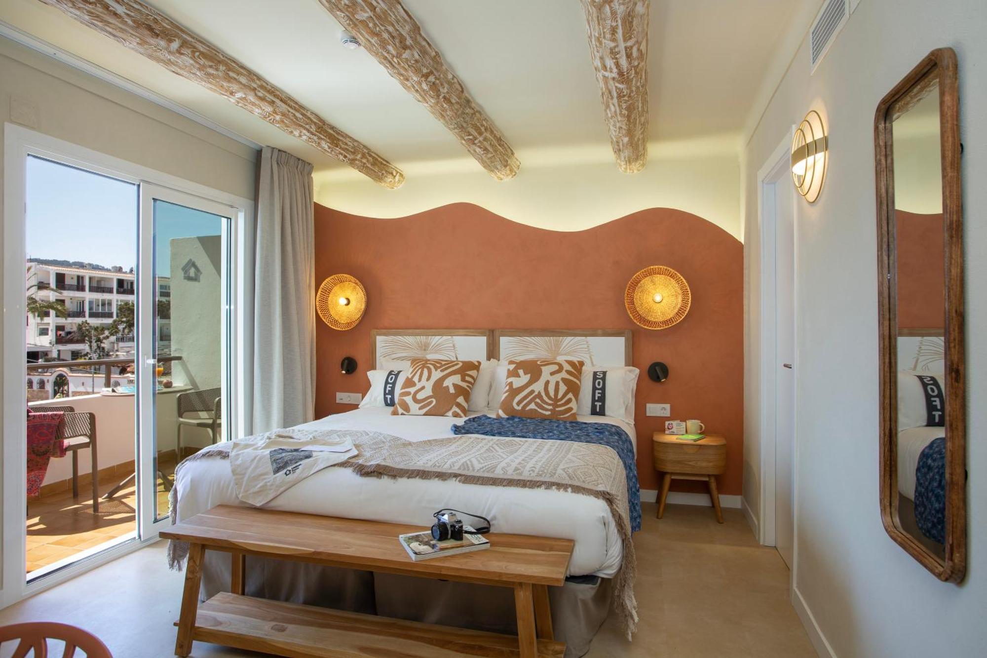 Hotel Casual Bahia Ibiza Sant Antoni de Portmany Exterior foto
